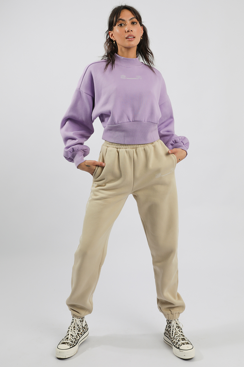 Stylerunner Shaped Hem Crew *Final Sale* - Lavender | Stylerunner