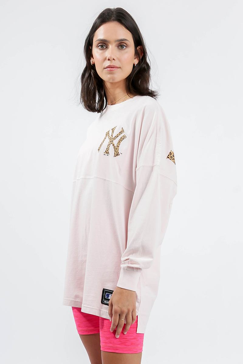 Hiri Leopard Oversized Tee