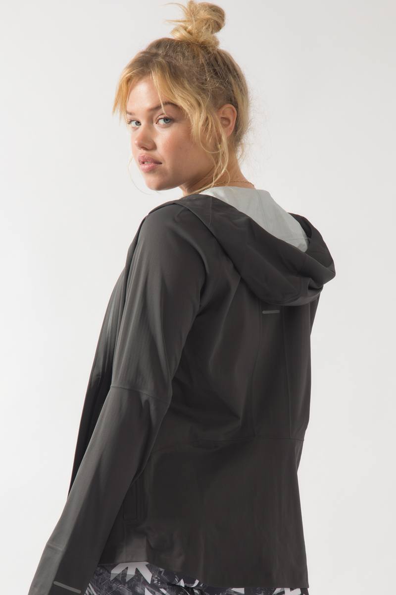 Accelerate Jacket