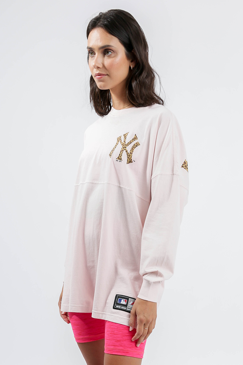 Hiri Leopard Oversized Tee