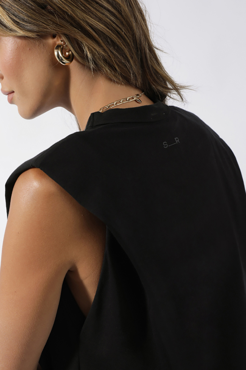 Strong Shoulder Top