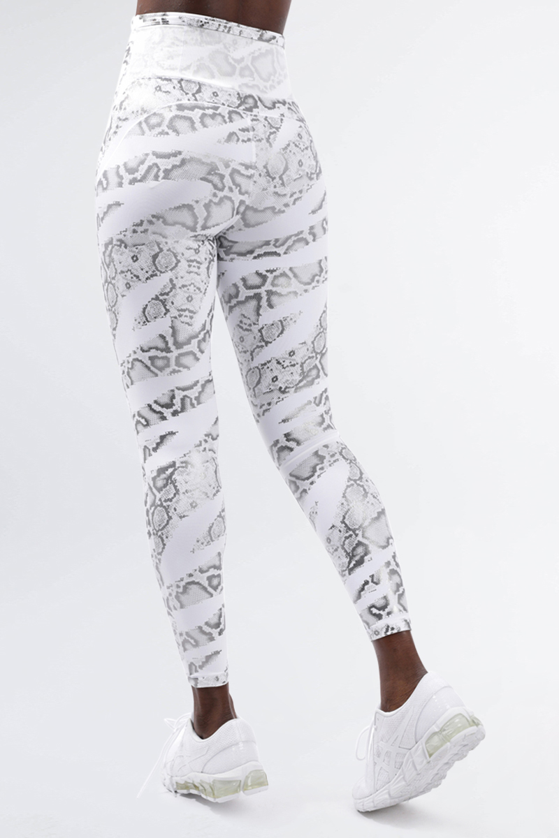 Train Untamed Tight