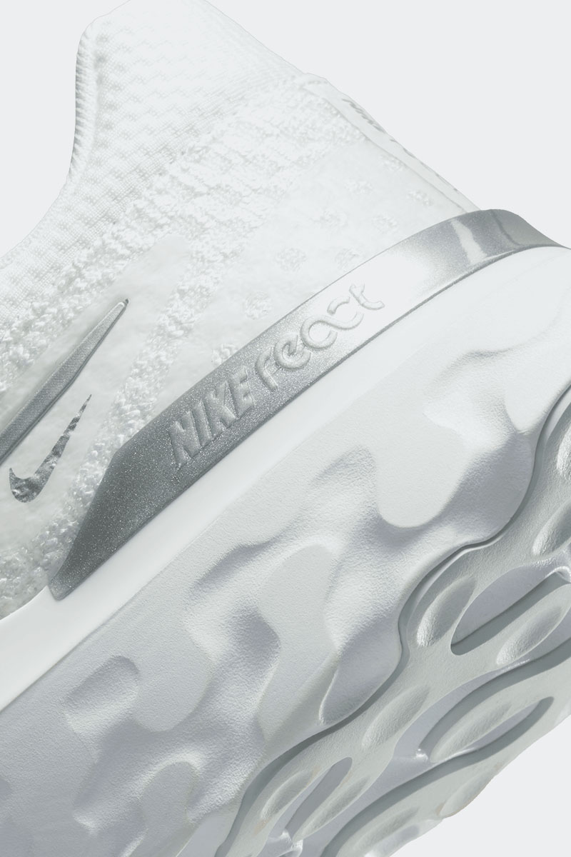 flyknit react infinity run