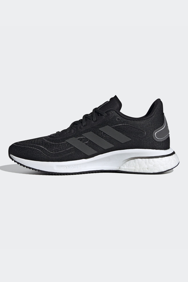 Supernova Women's Sneaker