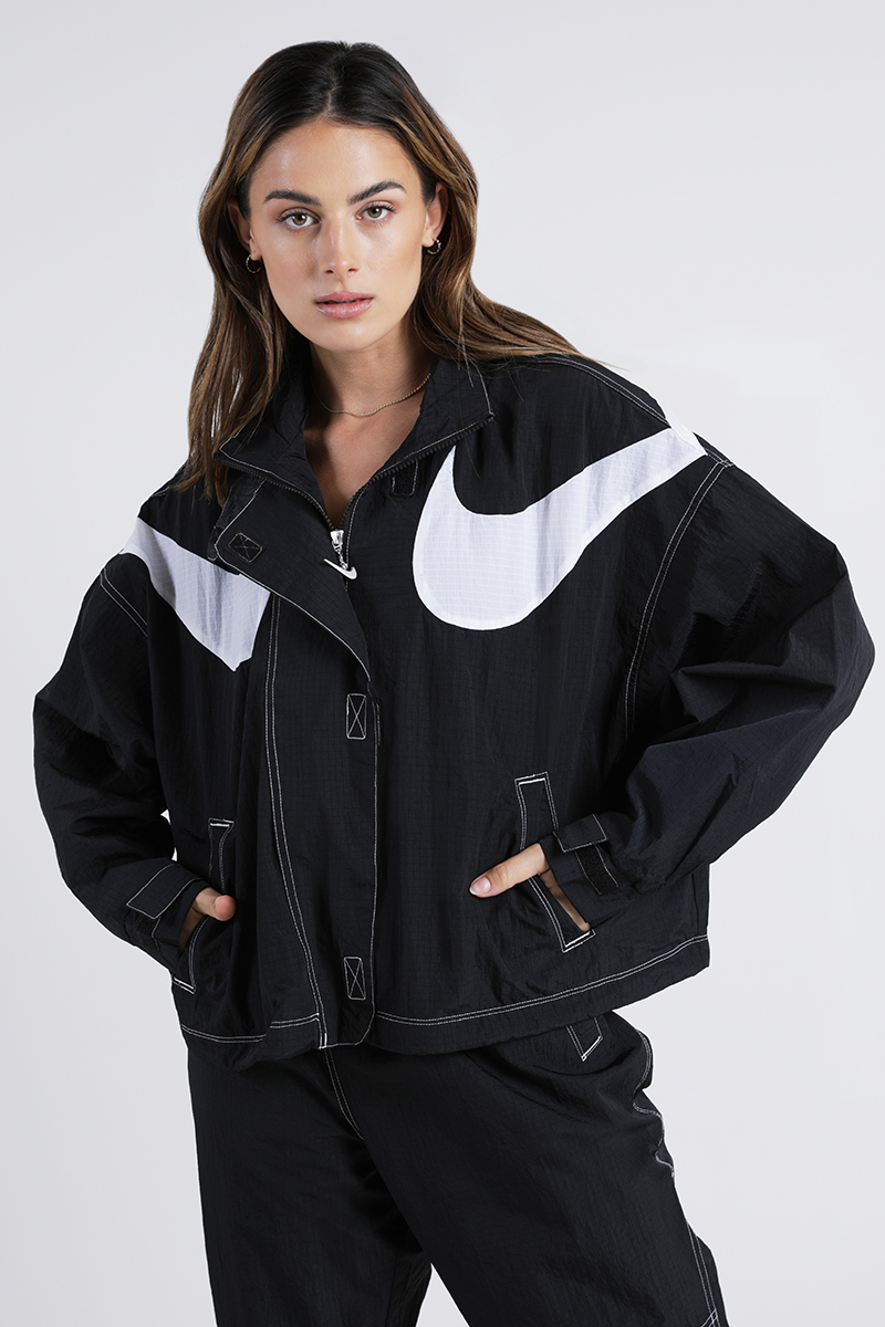 Nike Sportswear Swoosh Repel Jacket - Black | Stylerunner